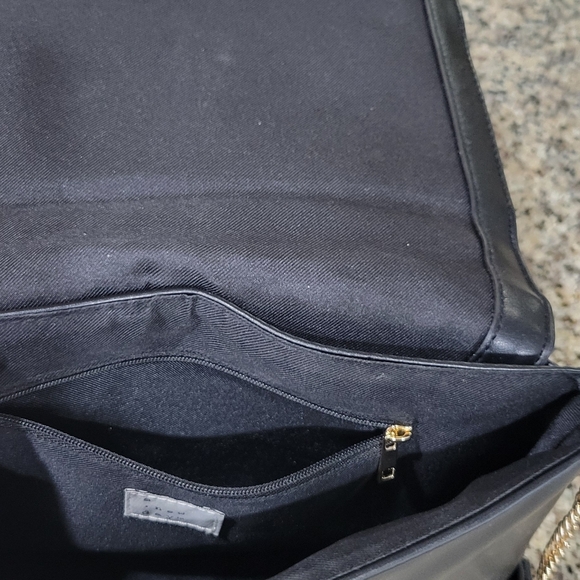 Black flip open, snap purse. - Picture 5 of 7